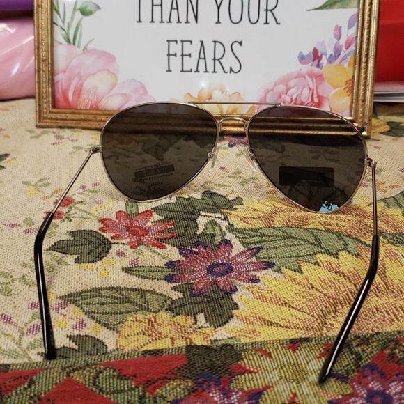 Retro Aviator Wire Frame Unisex Sunglasses in silvertone w black lenses … - Picture 4 of 5